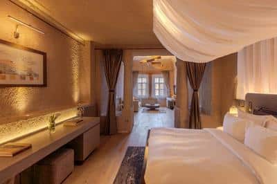 Mansion Suite
