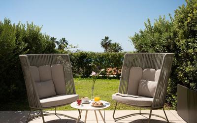 Deluxe Sea View Room with Garden