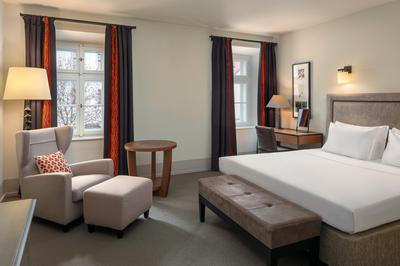 Deluxe Guest Room, 1 King