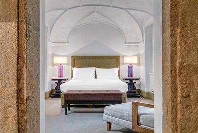 Classic Suite, 1 Bedroom Smaller Suite, Courtyard View