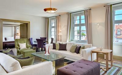 Executive Suite 1 Bedroom Suite, 1 King, Prague City View