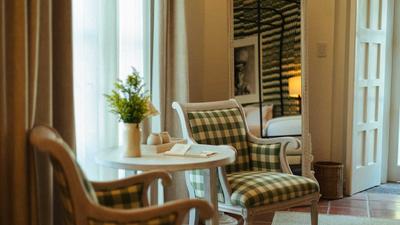 Esmeralda Junior Suite