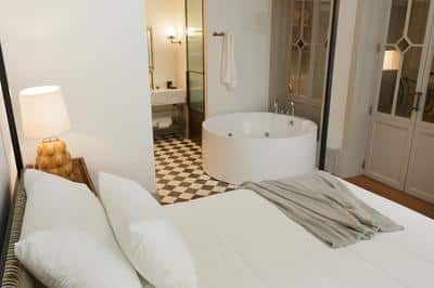 Suite Royal with Jacuzzi