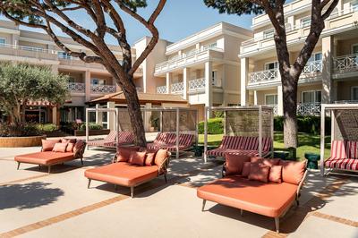 Swimming Pool Terrace