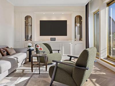 Balcony Suite