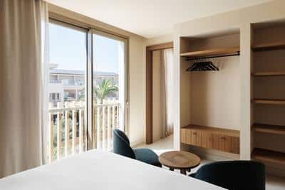 Sabatic Suite, 1 King, Partial Sea View