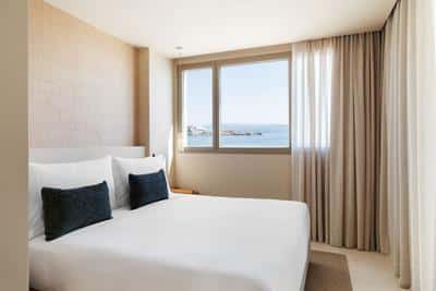 Sabatic Suite, 1 King, Sea View