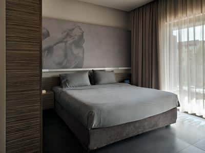 Essence Retreat