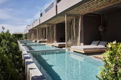Poolside Retreat