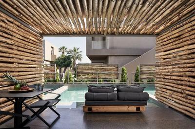 Elegance Suite with Pool