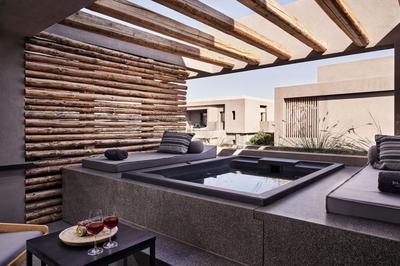 Loft Suite with Outdoor Jacuzzi