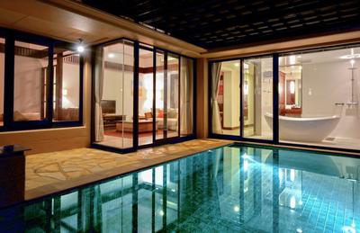 Pool Villa Lagoon Suite 4th floor (minimum age 12)