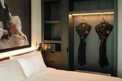 Premium Room - City View