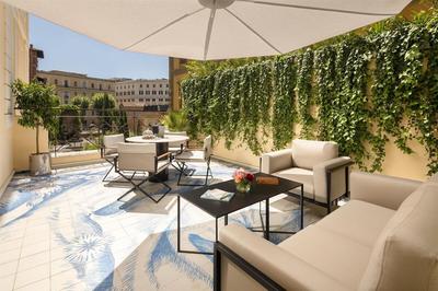 One Bedroom Suite - Terrace