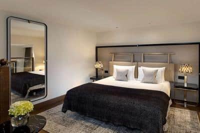 Townhouse Loft - King