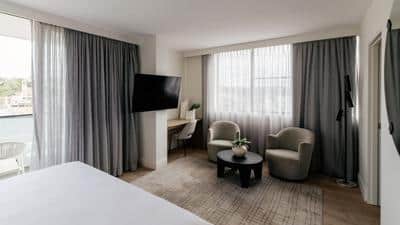 Sunset Junior Suite
