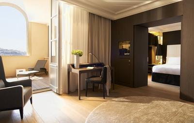 Junior Suite Harbor View Terrace