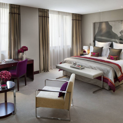 Mandarin Room / Family Room