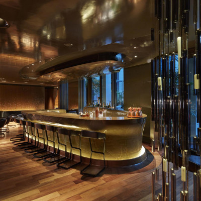 Bar 8