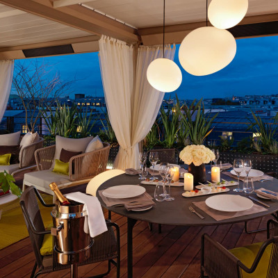 Oriental Penthouse Suite - Dining Terrace