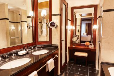 Brandenburg Gate Suite