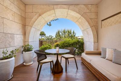 Deluxe Room - Garden View