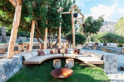 Isola Beach Club