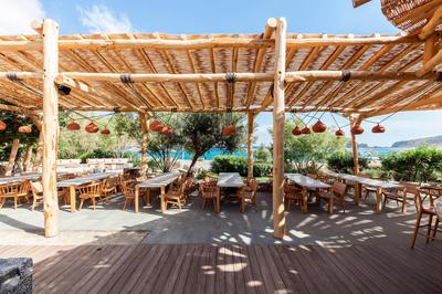 Isola Beach Club