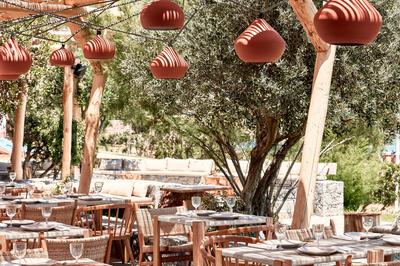 Isola Beach Club