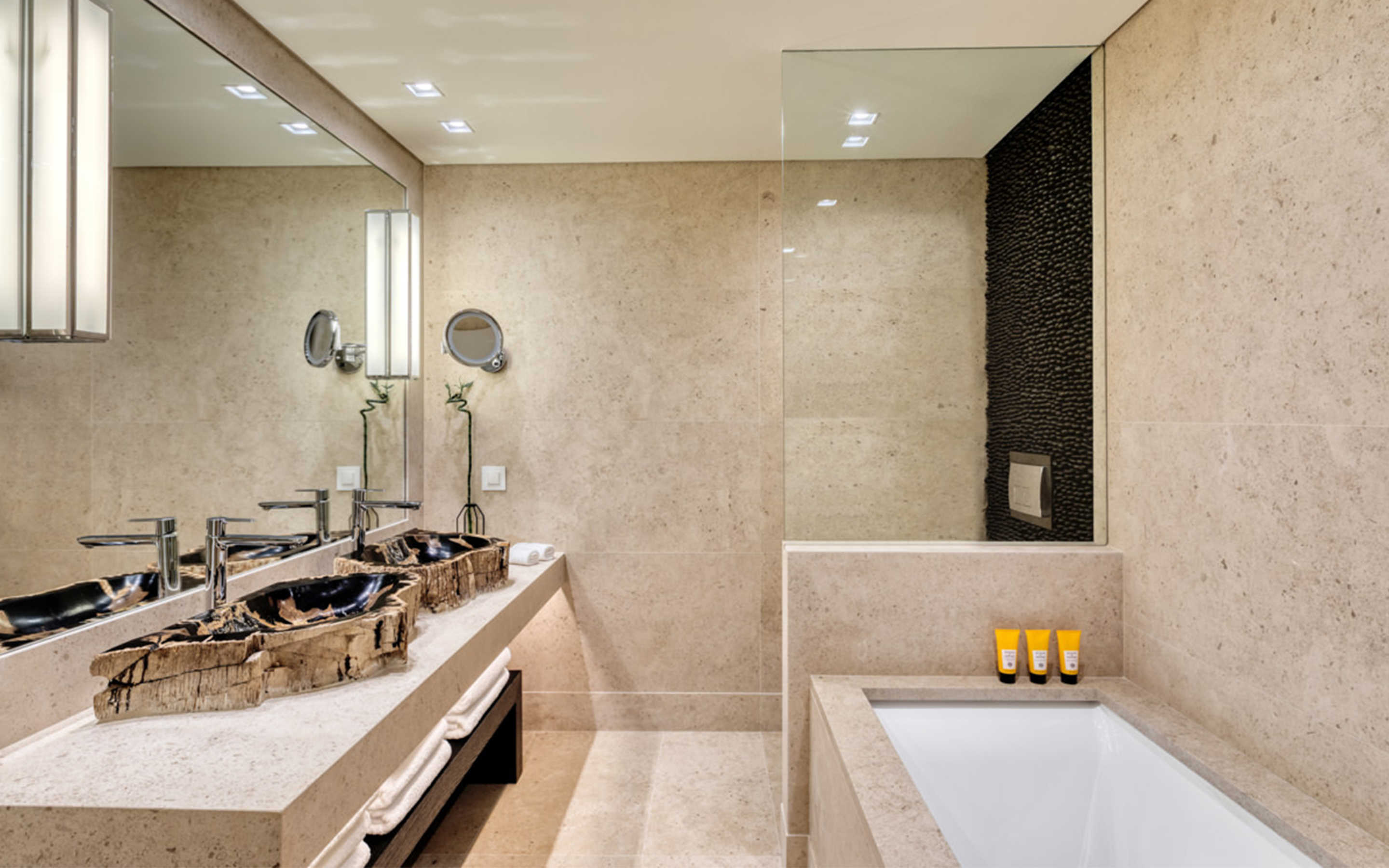 Luxury Suite with Private Pool - 2 Bedrooms