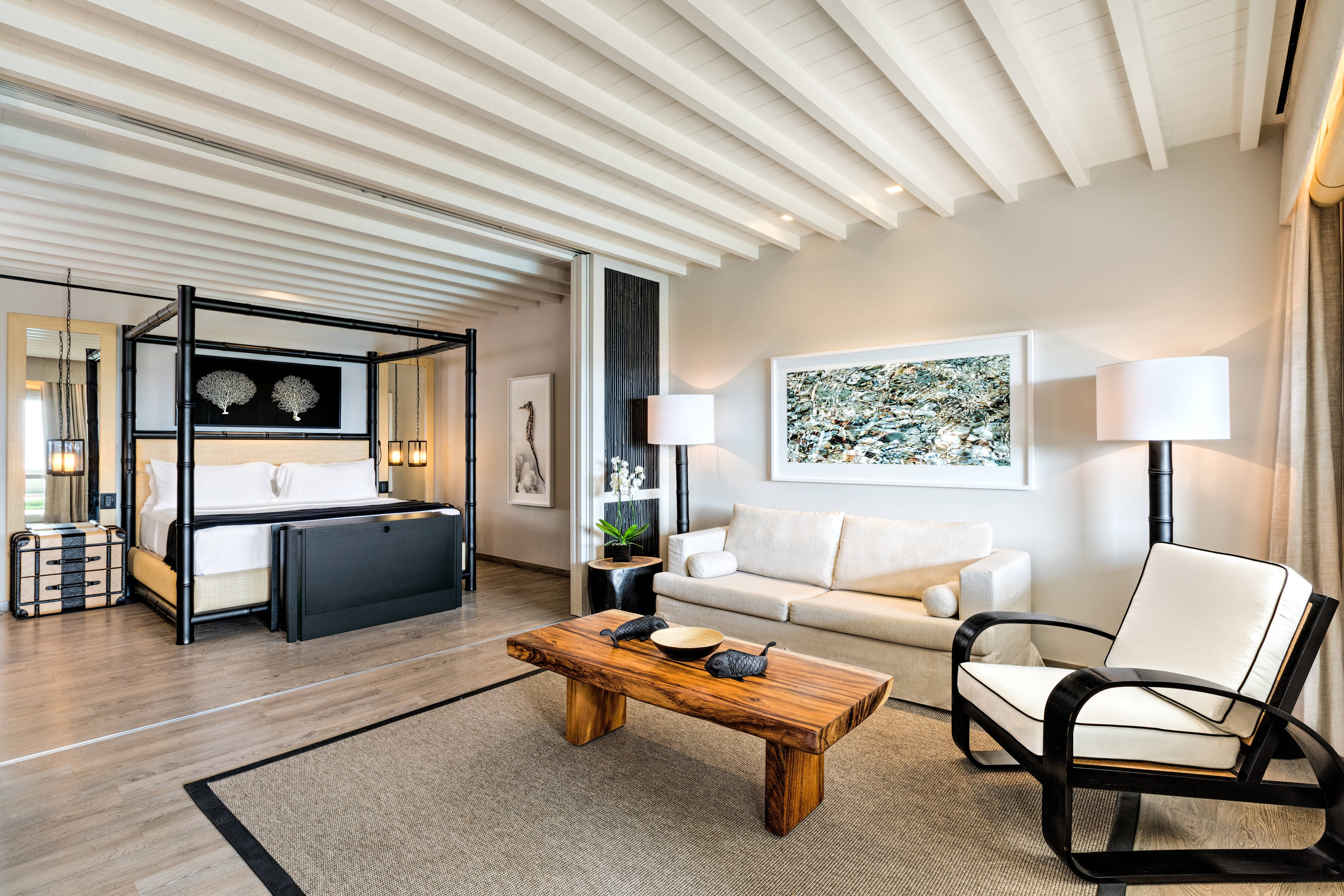 Luxury Suite with Private Pool