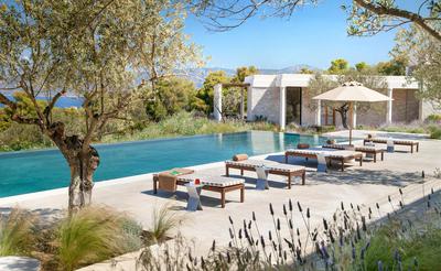 Six Bedroom Villa