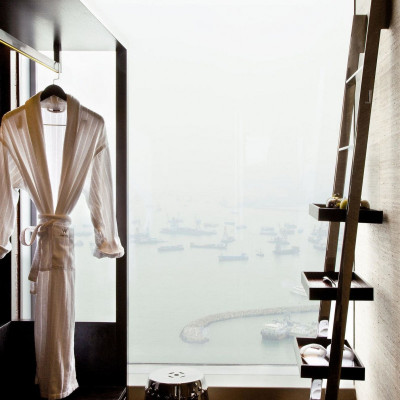 W Hong Kong image