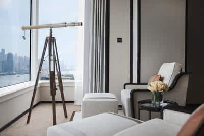 Grand Deluxe Harbour View Suite