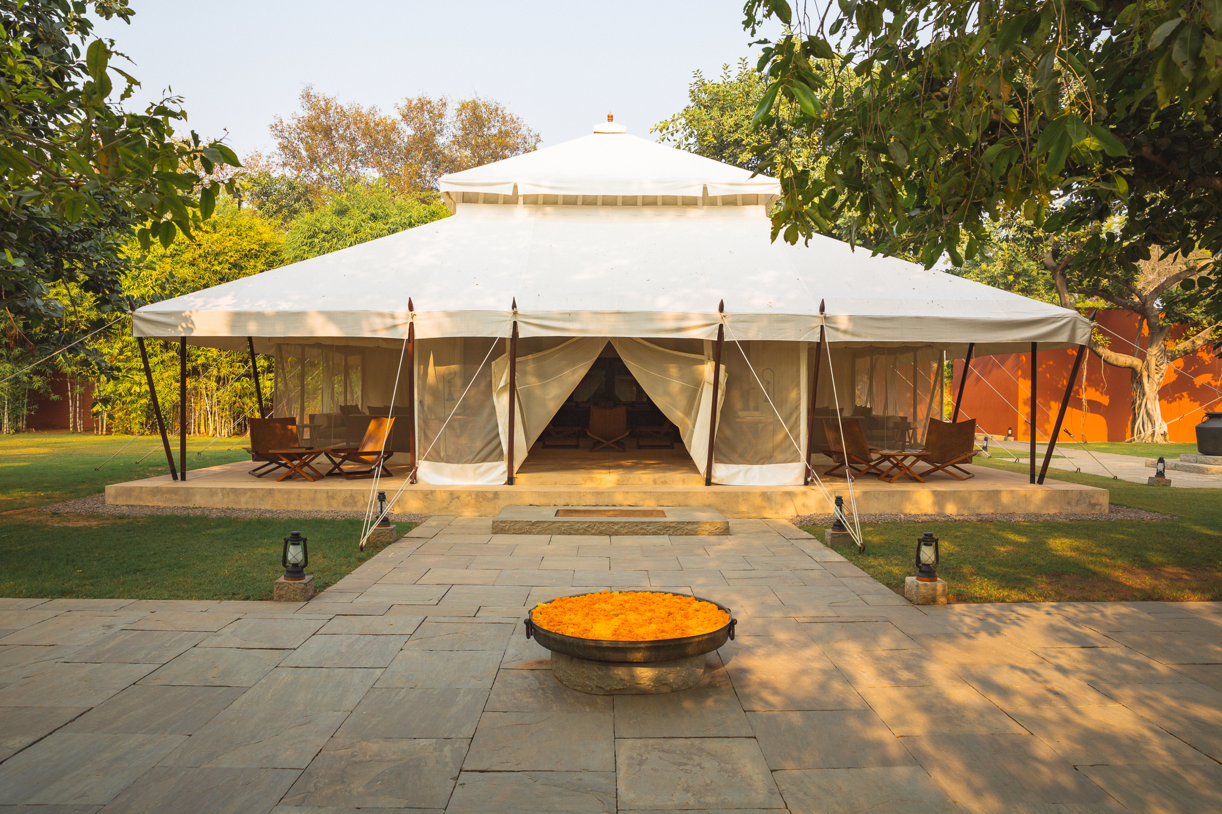 Lounge Tent