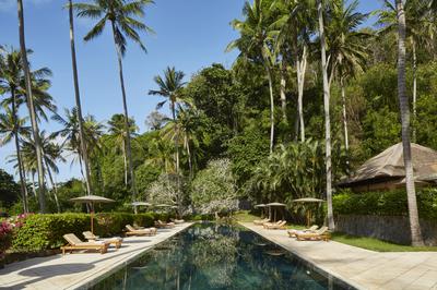 Beach Club Swimming Pool