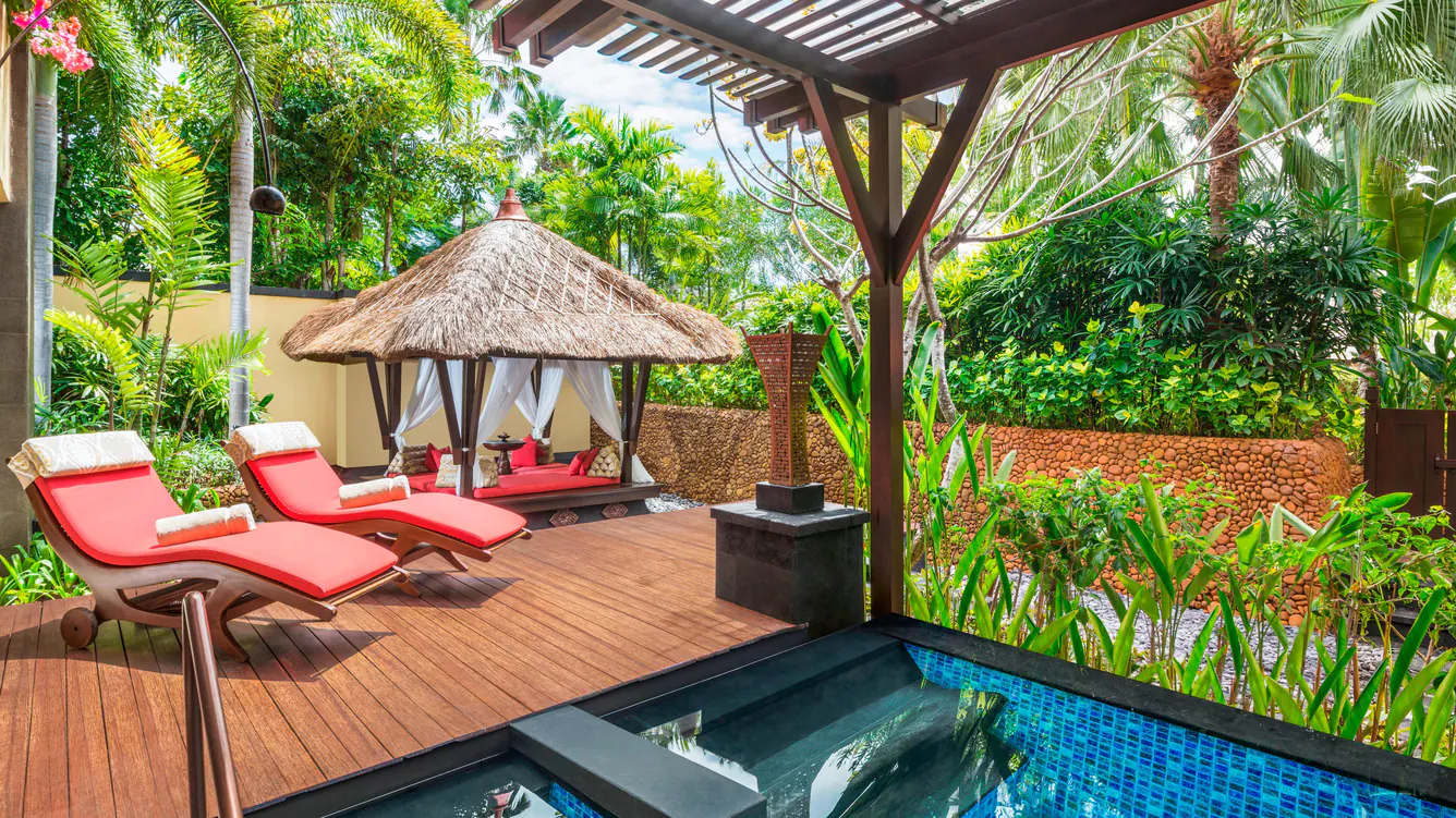 St Regis Suite, 1 Bedroom Suite, 2 Double, Garden View, Private Pool