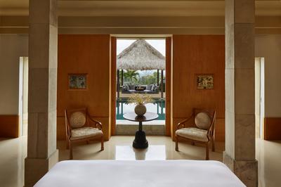 Borobudur Pool Suite