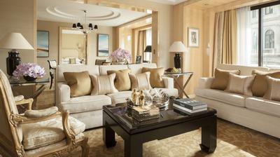 Grand One-Bedroom Suite