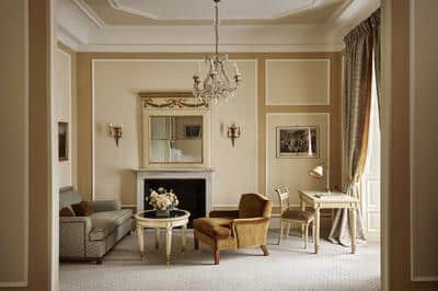 Deluxe Junior Suite - Lake View