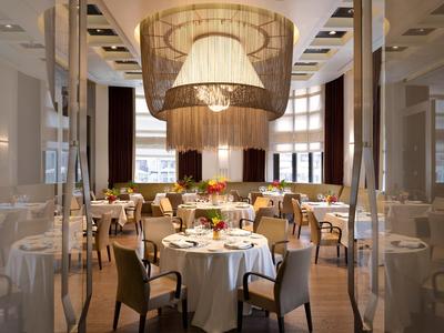 Gallia Restaurant
