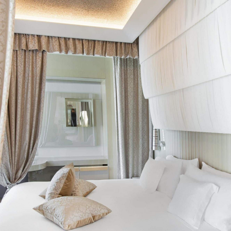 Excelsior Hotel Gallia, A Luxury Collection Hotel, Milan image
