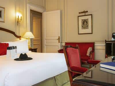 Deluxe Suite with Terrace