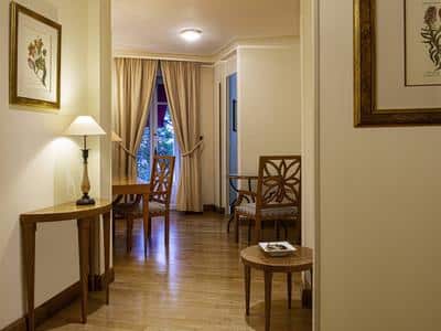 Deluxe Suite with view of the Garden