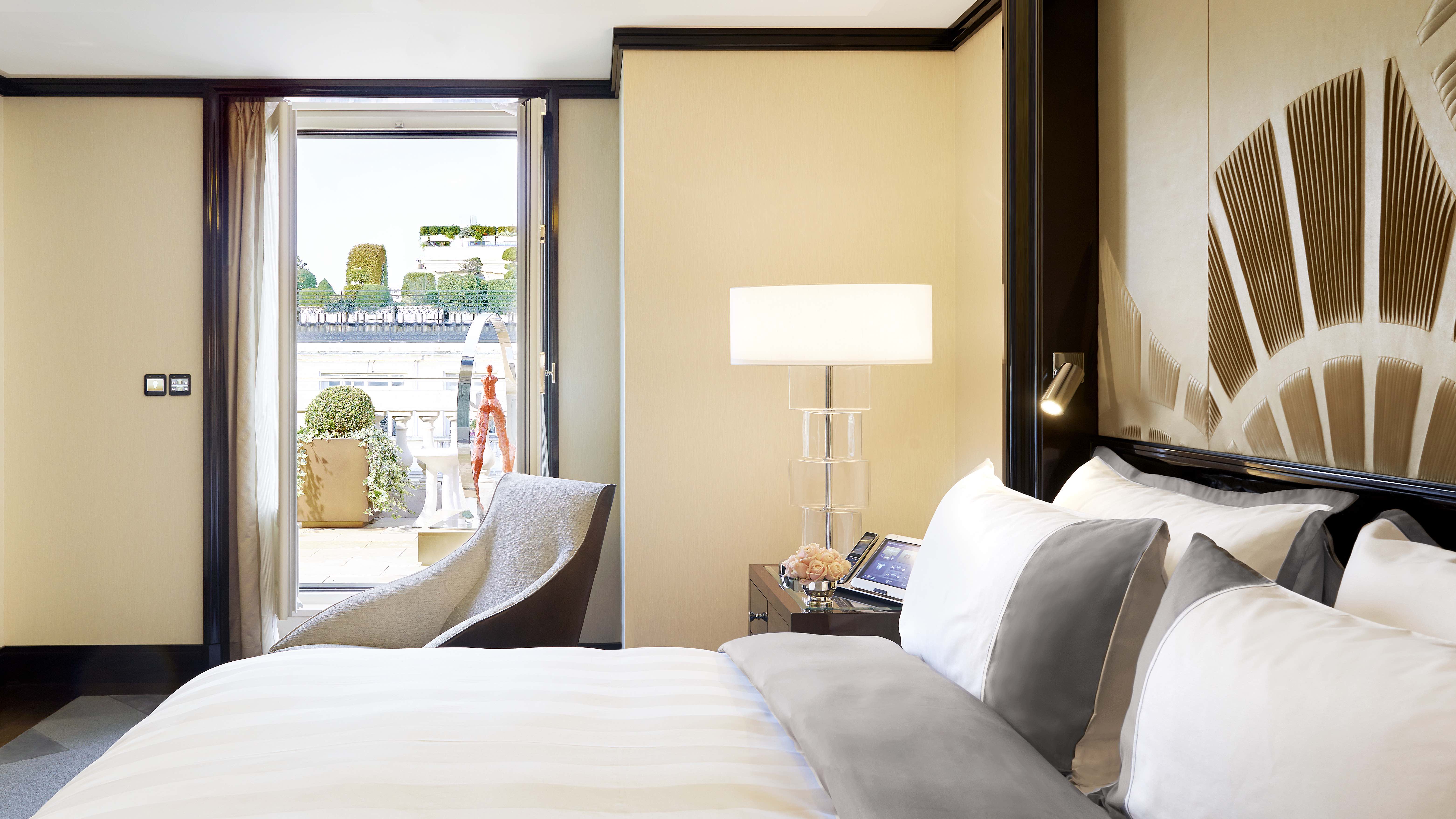 Rooftop Garden Suite