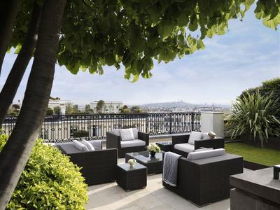 Rooftop Garden Suite