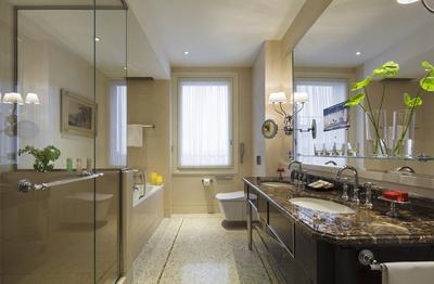 Prestige Panoramic Suite