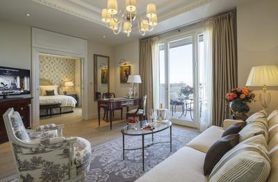 Premium Suite