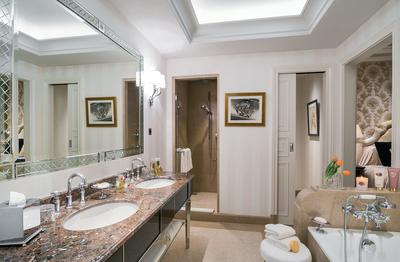 Premium Suite