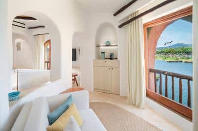 Contemporary Premium Suite